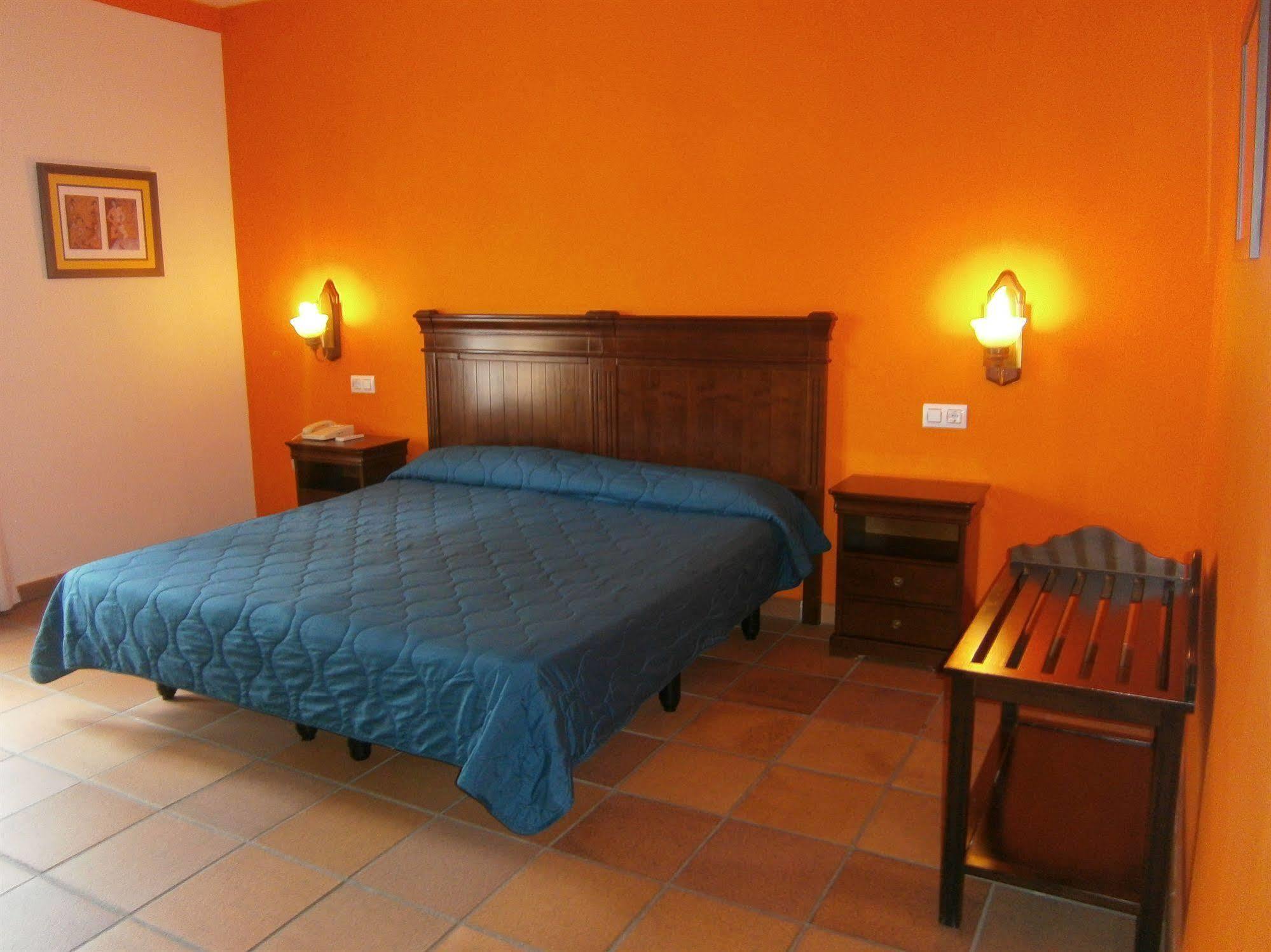 Hotel La Palmosa Alcalá de los Gazules Exteriér fotografie